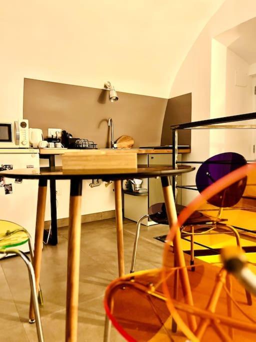 Casa Del Poeta - Spaccanapoli Luaran gambar